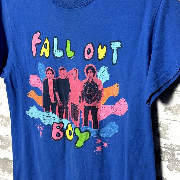 Fall Out Boy Hella Mega Tour Shirt Size Small Pop Punk Emo Y2K - Picture 5 of 6